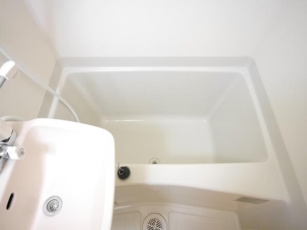 レオパレスパレス中田の物件内観写真